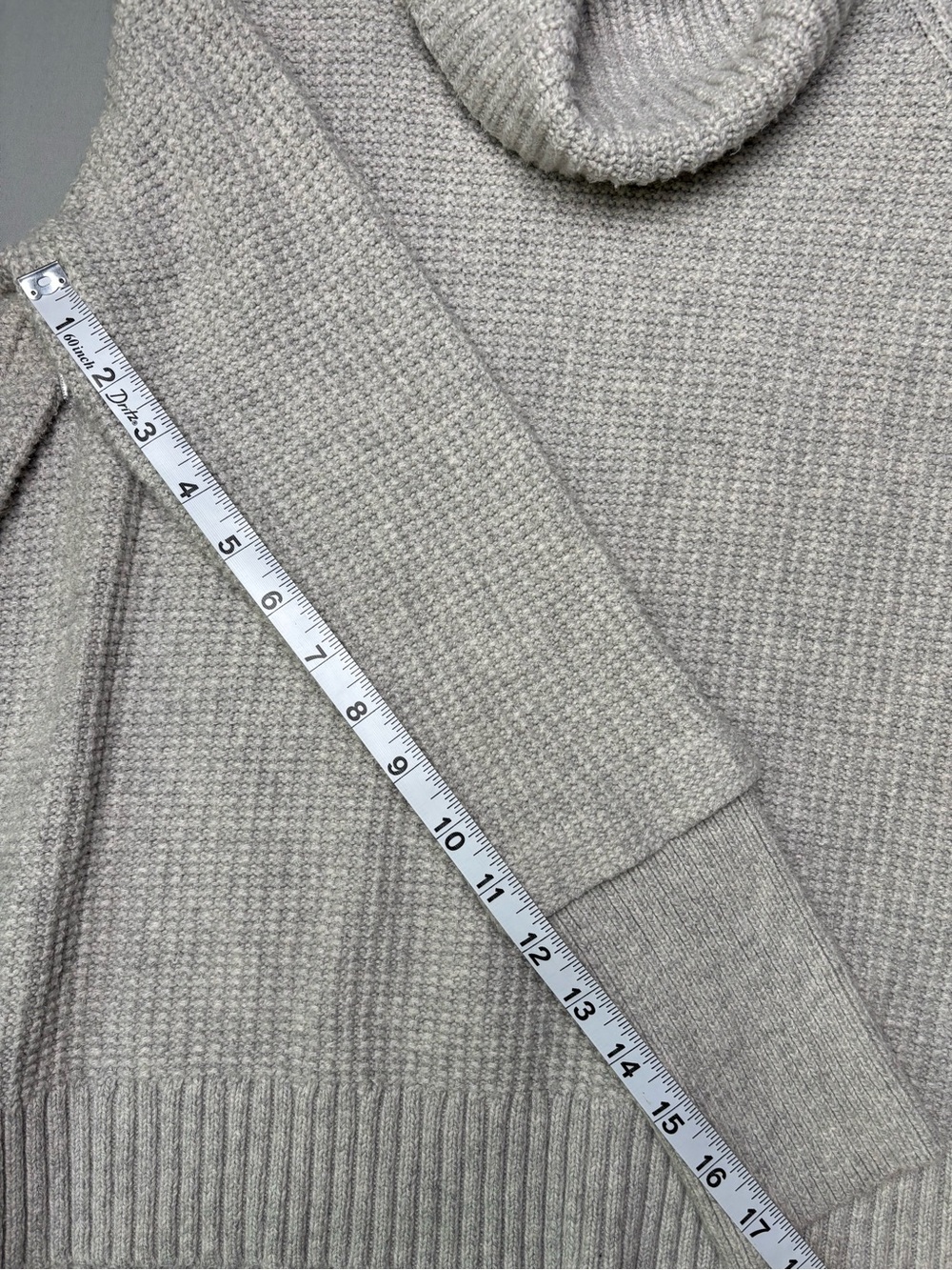 Market & Spruce Gray Chunky Knit Cowl Neck Sweater Cozy Oversized Thumbhole M - Picture 10 of 11